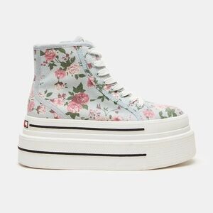 Steve Madden FRANCO FLORAL size 6 New In Box